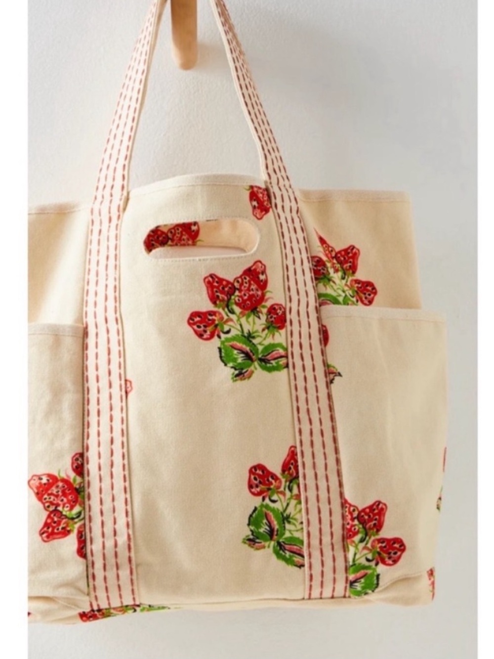 Free People Caravan Tote Strawberry - Picture 3 of 8